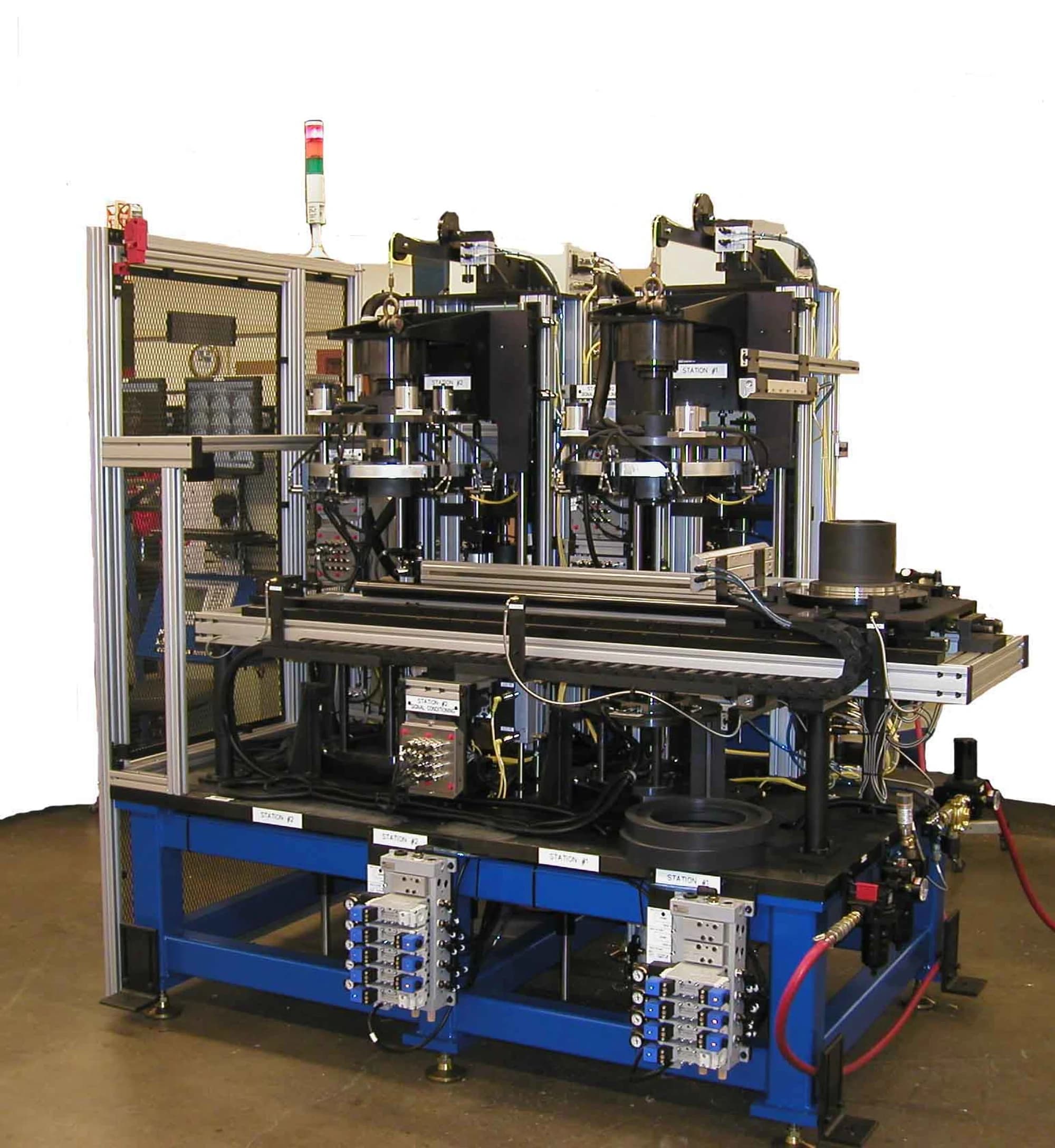 Edmunds Gages automated gaging setup